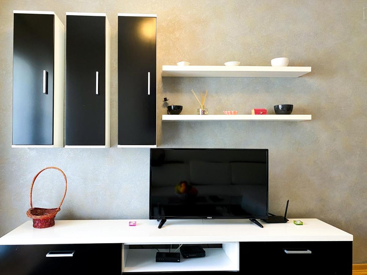 Apartments Luka Bu2 บุดวา ภายนอก รูปภาพ