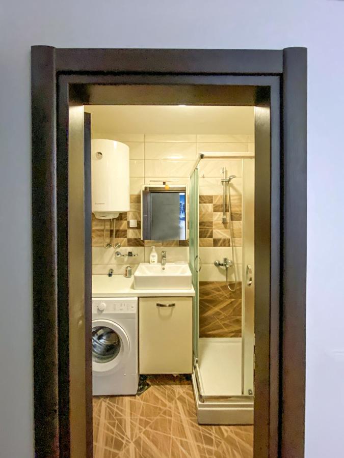 Apartments Luka Bu2 บุดวา ภายนอก รูปภาพ