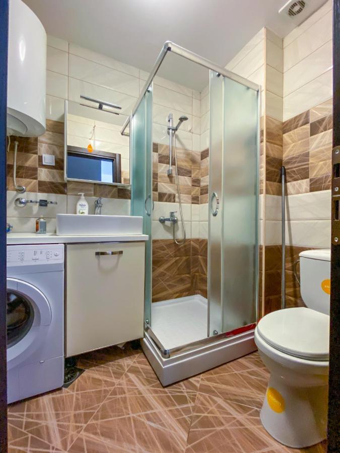 Apartments Luka Bu2 บุดวา ภายนอก รูปภาพ