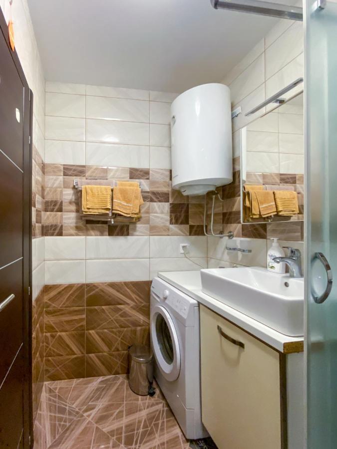Apartments Luka Bu2 บุดวา ภายนอก รูปภาพ